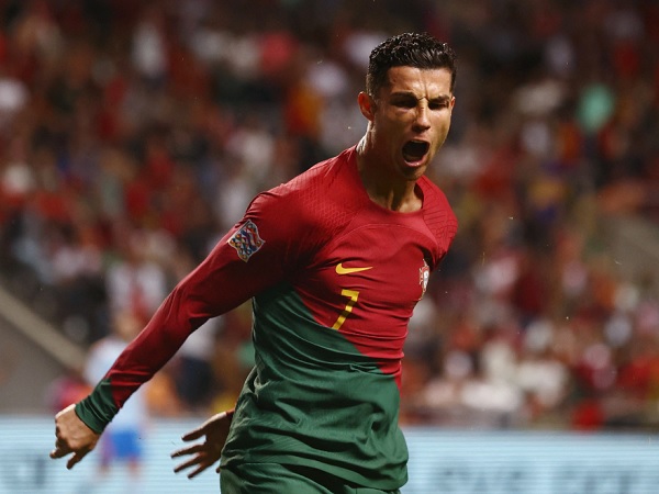 Bóng đá hôm nay 30/9: Ronaldo có thể không dự World Cup 2022