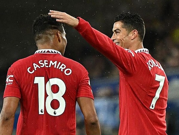 Chuyển nhượng tối 21/1: Ronaldo yêu cầu chiêu mộ Casemiro